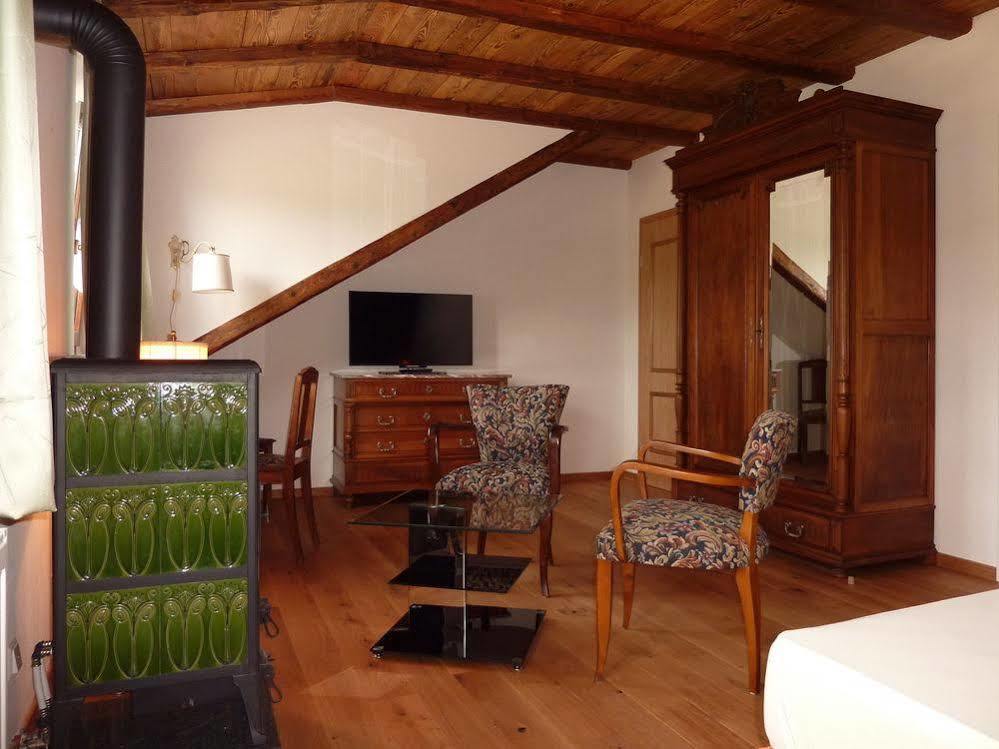 Historisches Genusshotel Loewen Schopfheim Esterno foto