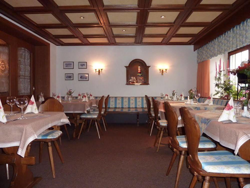 Historisches Genusshotel Loewen Schopfheim Esterno foto