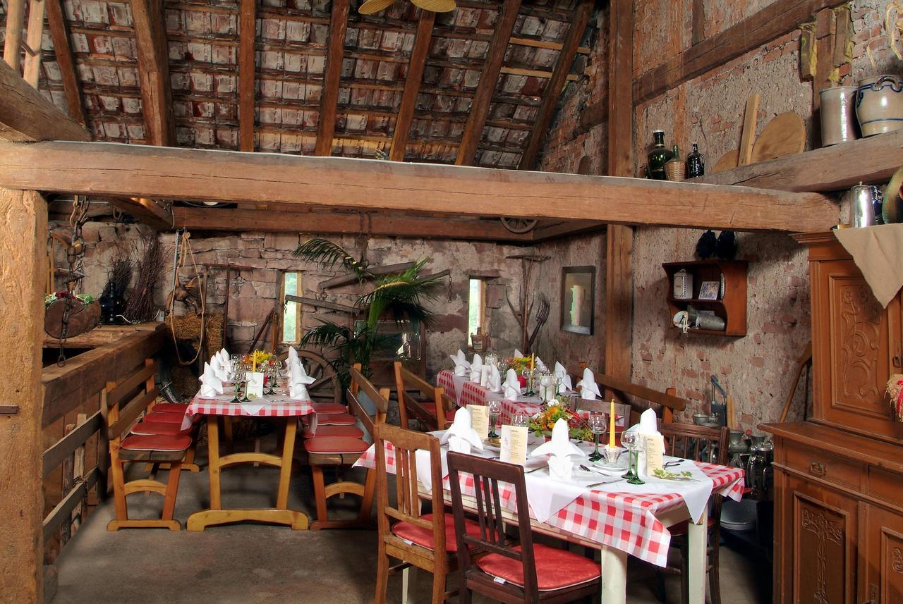 Historisches Genusshotel Loewen Schopfheim Esterno foto