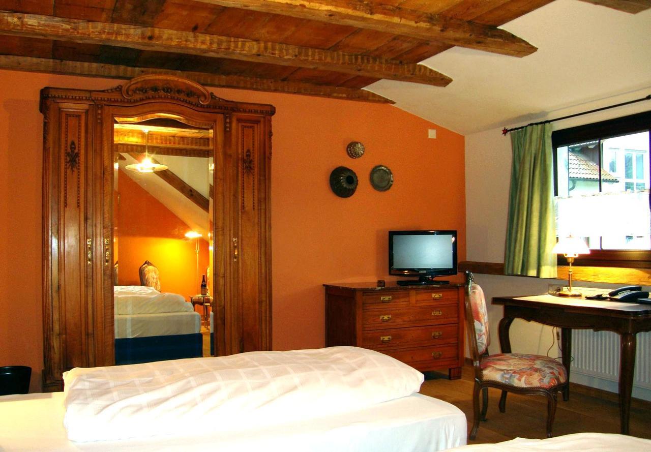 Historisches Genusshotel Loewen Schopfheim Esterno foto