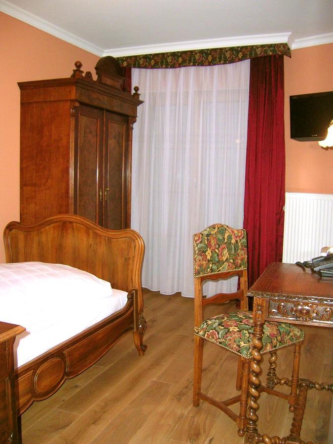 Historisches Genusshotel Loewen Schopfheim Esterno foto